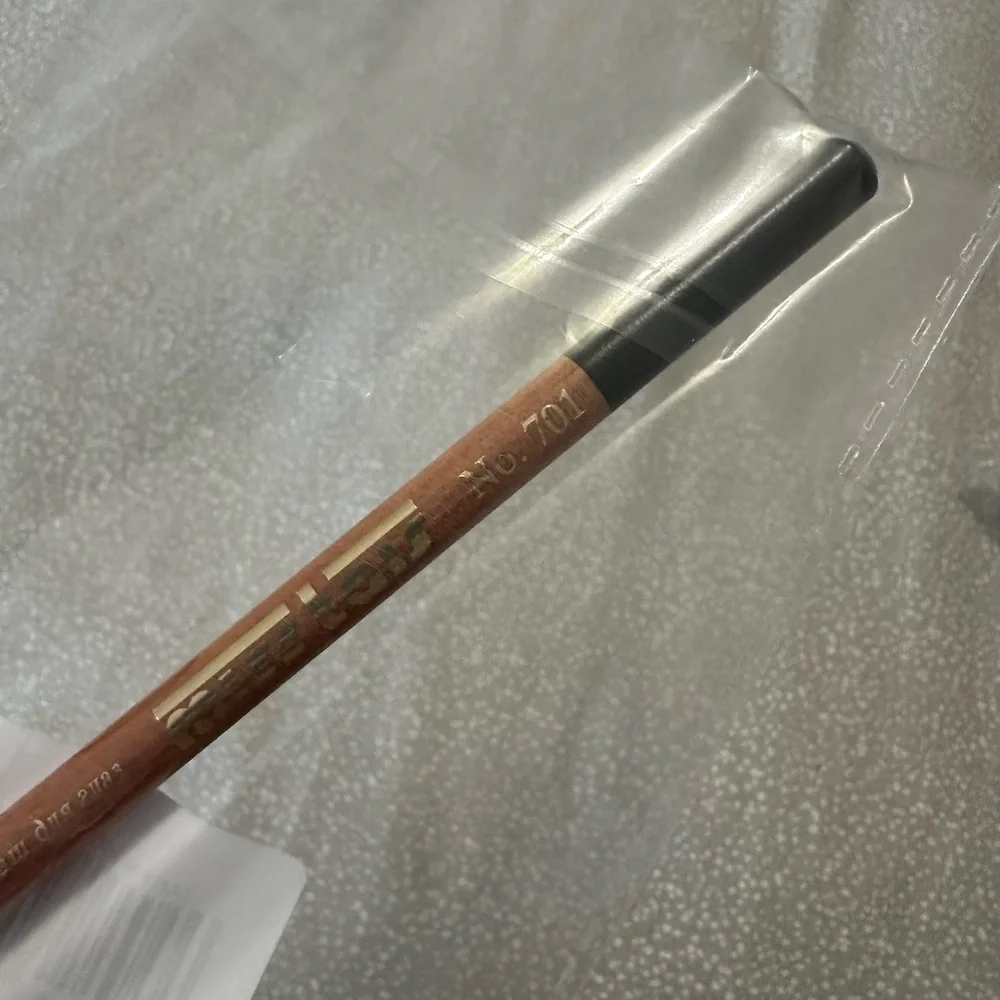 🆕Miss Tais eye pencil ( black) new
